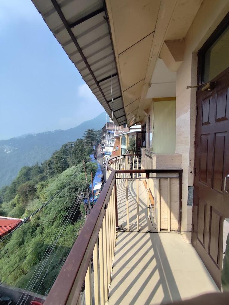 Krishna Holiday Guest House Block II Dharamshala Bagian luar foto